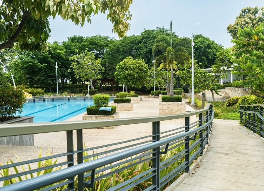 Marathon Drive, Venare, Canlubang, Calamba, Laguna image 3
