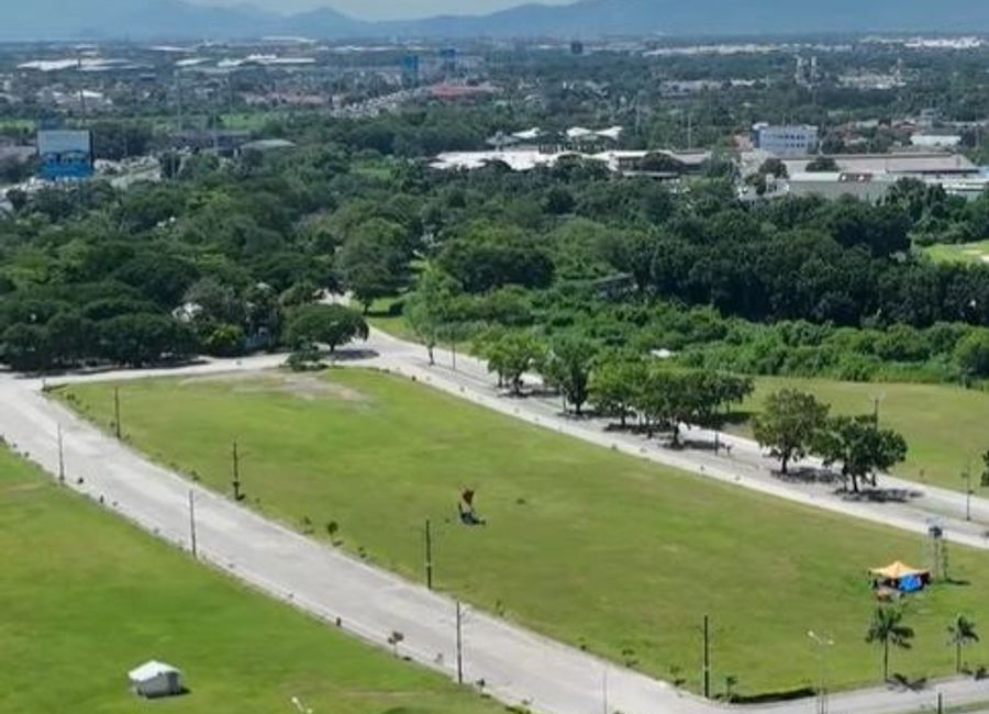 Ecocentrum Avenue, Southwoods City, Biñan, Laguna image 2