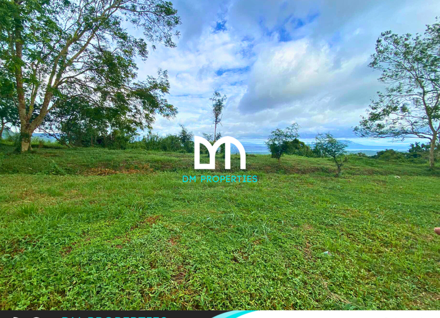 Paseo de Enrile, Splendido Taal Residential Golf & Country Club, Laurel, Batangas image 2