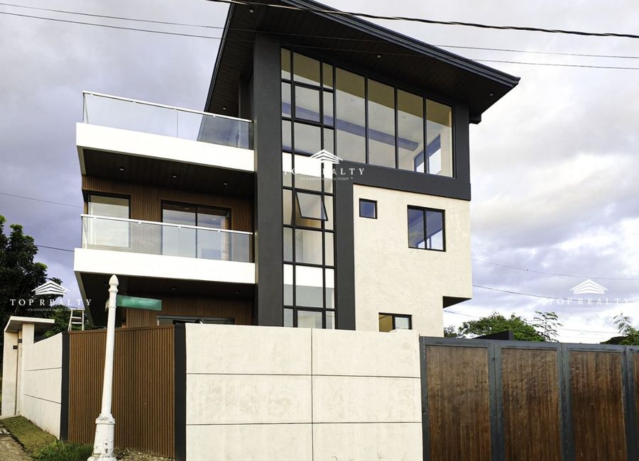 Hawk Drive, Monteverde Royale 3, Muzon, Taytay, Rizal