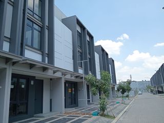 Dijual Latinos Business District BSD City Tangerang Selatan Konsep Ruko Dengan Rumah Tinggal Lokasi Ramai Sangat Stratrgis
