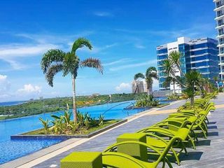 【For SALE】8 Newtown  Boulevard 10th floor Executive studio with Bathtub and Balcony