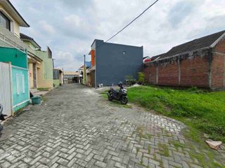 Tanah kartasura lokasi bagus 90m 2.5jt/m shm