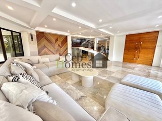 Grand 8 Bedroom House with Pool in Mandaue for Rent