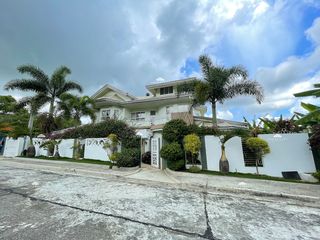 House and lot for Sale in Tagaytay Ridgewoods Heights