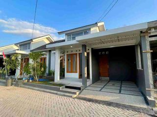 RUMAH HANYA 3MENIT KE PASAR PLAYEN DI LOGANDENG PLAYEN GUNUNG KIDUL YOGYAKARTA