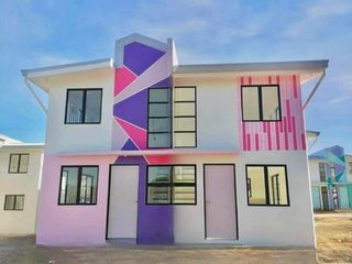 TWINHOMES CALAMBA PRE-SELLING BRAND NEW HOUSE & LOT