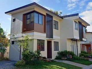 Duplex Townhouse For Sale In Minami Residences General Trias Cavite.