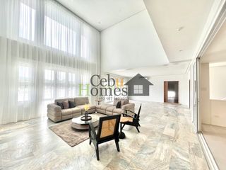 Newly Renovated Luxurious 6 Bedroom House in Mandaue City for Rent
