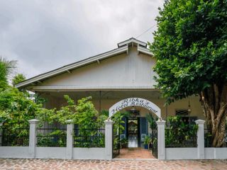 Dijual Ribka Hotel Banda Neira Maluku Lokasi Super Strategis Cocok Untuk Investasi