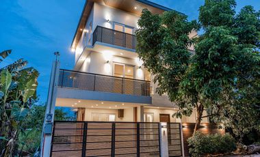 GREENWOODS HOUSE AND LOT FOR SALE - MAIN ENTRANCE PASIG