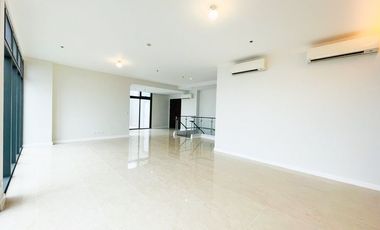 Arbor Lanes | Three Bedroom 3BR Loft Condo Unit For Sale - #4742