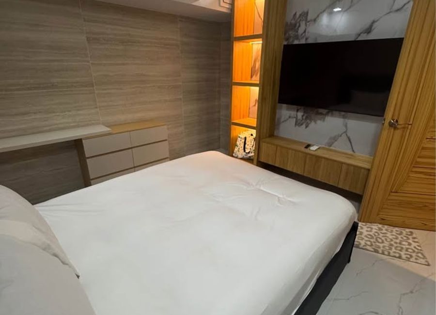 Granada, San Isidro, Cainta, Rizal image 3