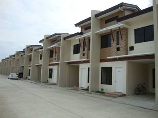 Rent-to-own 3 BR Townhouse for Sale in Casuntingan, Mandaue City, Cebu