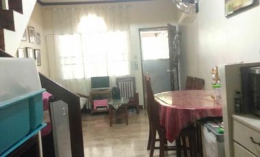 2-STOREY TOWNHOUSE IN IDEAL SUBDIVISION COMMONWEALTH QUEZON CITY