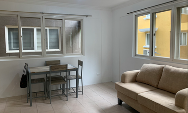 Bonifacio Heights 2 bedroom CORNER for Sale with 1 parking, Semi Furnished