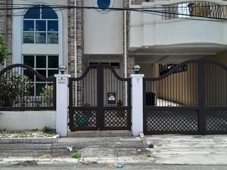 Greenheights Village San Isidro Parañaque House For Sale Lot240sqm