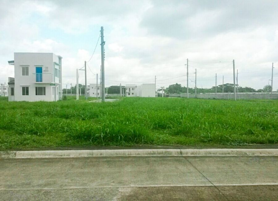 South Luzon Expressway, Eton City, Malitlit, Santa Rosa, Laguna