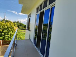 2 storey house inside vistamar with 4bedrooms.