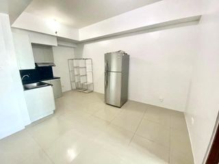 Price Drop!! 2 Bedroom Unit For Sale at The Beacon, Makati City