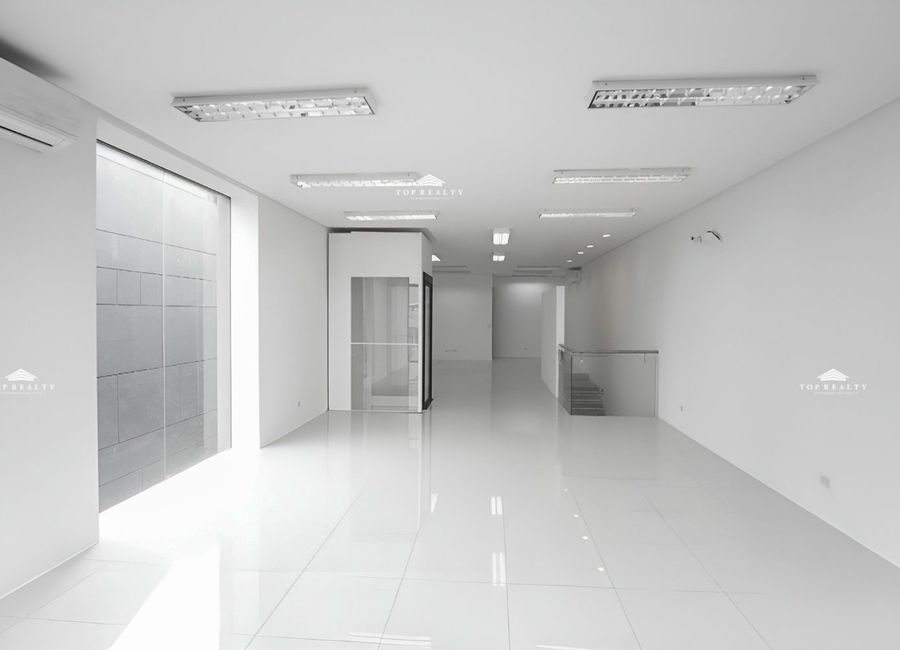 Quezon City Commercial Building for Lease | Lamudi.com.ph