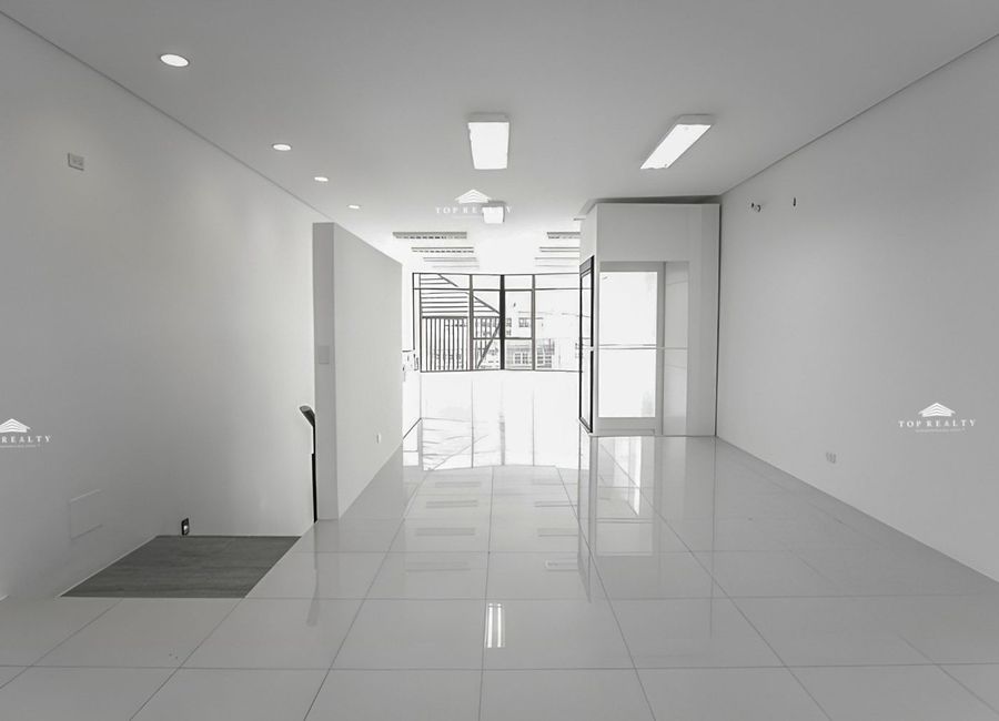 Quezon City Commercial Building for Lease | Lamudi.com.ph
