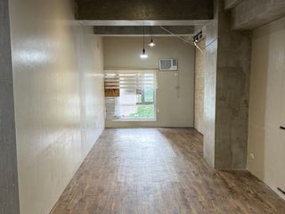 For Lease: SOHO office space, 40 sqm
