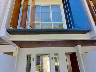 For sale 4 bedroom Modern Elegant House and lot in Cloud Residences Antipolo. Accessible floodfree
