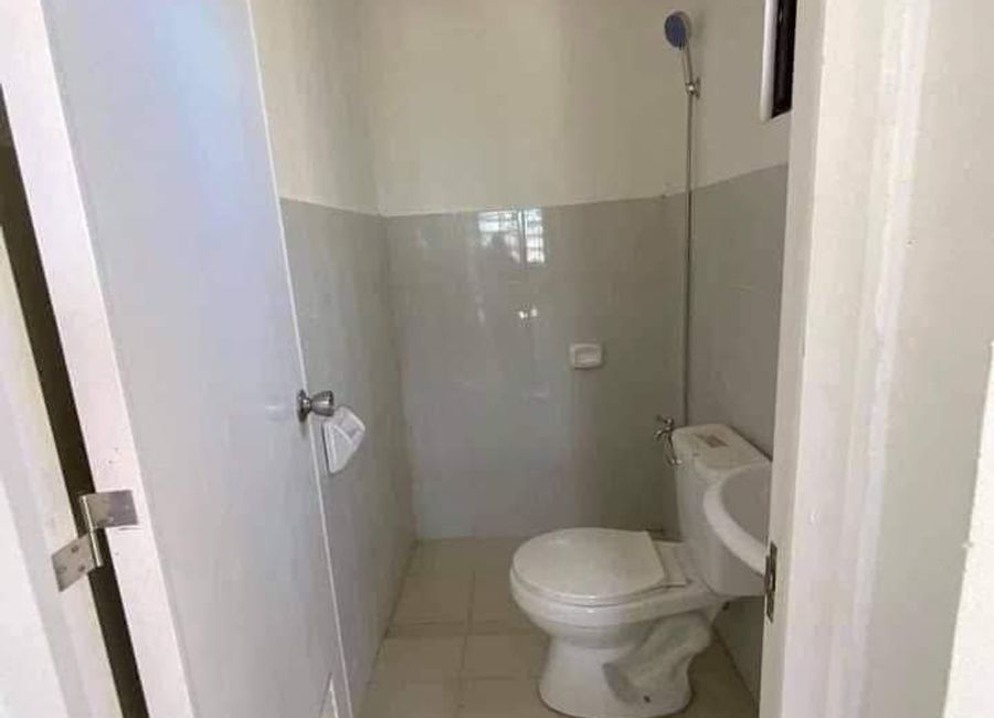 Santa Teresita, San Isidro Sur, Santo Tomas, Batangas image 3