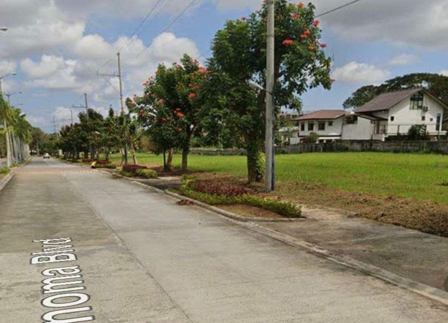 Dintano Street, Santo Domingo, Santa Rosa, Laguna