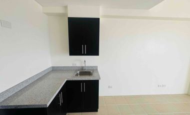 Property Investment Pre selling The Paddington Place Condominium in Ortigas Mandaluyong CIty near EDSA SHAW Megamall Ayala BGC