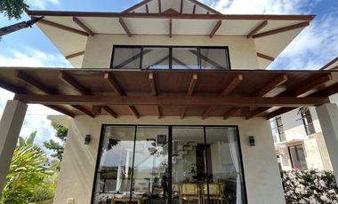 Beach Villa House with 3 Bedrooms for sale in Danao City Cebu