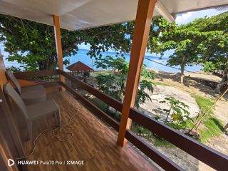 Newly-renovated 3BR Beach House 300sqm 3-car Danao City