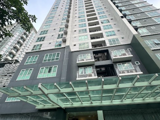 For Rent fully furnished 1 Bedroom at Abreeza Place (26th Floor/Corner unit)