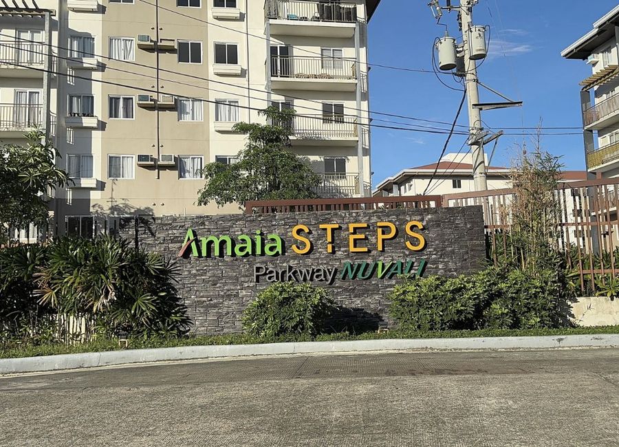 Evoliving Parkway, Canlubang, Calamba, Laguna