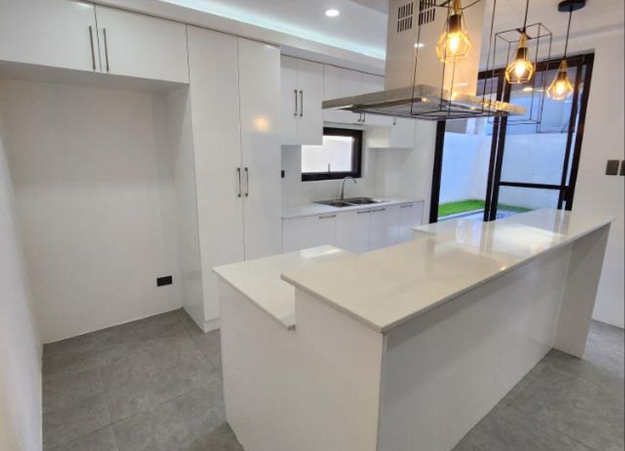 Molave Street, Greenwood 5, Cainta, Rizal image 3