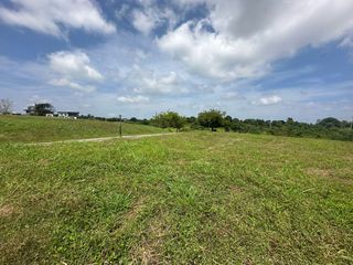 FOR SALE: Greenside Residential Lot 720 sqm in Silang, Cavite - Ayala Westgrove Heights