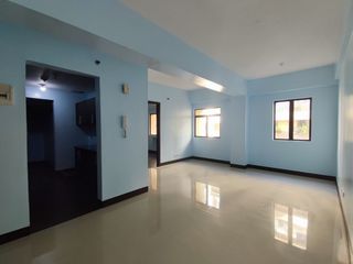 Best Value in Newport City! 1BR Condo at Sarasota | 50 sqm | RFO | Rent-to-Own Available