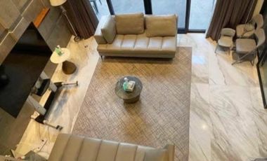 PN88888 House and Lot with Swimming Pool for Sale in Corinthian Gardens area!