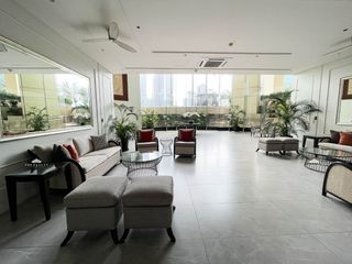 For Sale: 3-Bedroom 3BR Condo in Makati City at The Salcedo Park