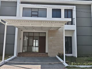 Rumah 2 lantai Lebar 10mtr 1 mnt tol buah batu bandung