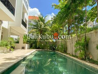 AMR-093.SRC | Spacious 3 Bedroom Apartment For Monthly Rent In Kuta | Garden & Pool View | Near Seminyak