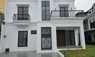 Luxury Classic House Brand New The Icon Cosmo BSD