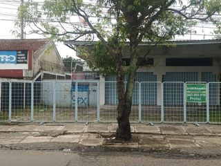 Disewakan Properti Usaha Lokasi Dekat Taman Kota Andhang Pangrenan Purwokerto