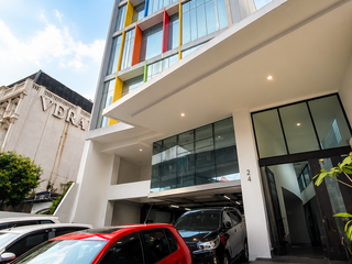 Fatmawati raya gedung kantor komersial jalan kaki ke MRT cipete