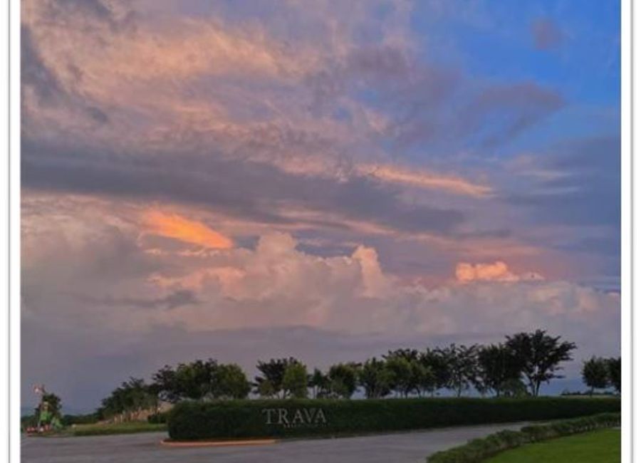 Trava, Malitlit, Santa Rosa, Laguna image 2