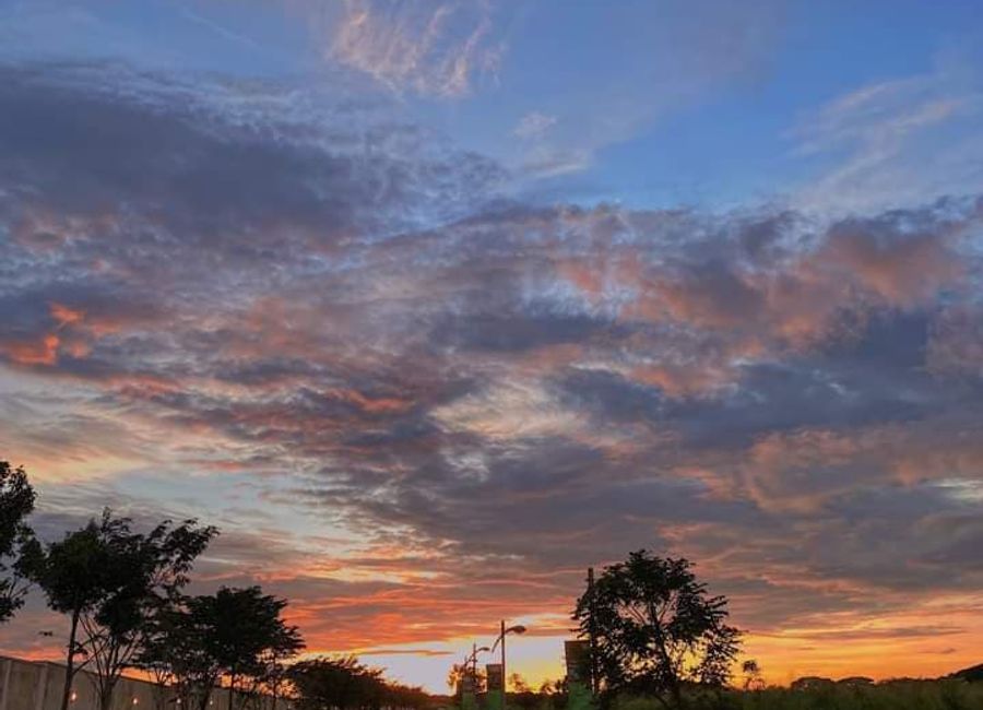 Trava, Malitlit, Santa Rosa, Laguna