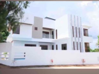 For Sale: 4 Bedroom Modern Zen House and Lot in Royale Estates Tagaytay Alfonso Cavite