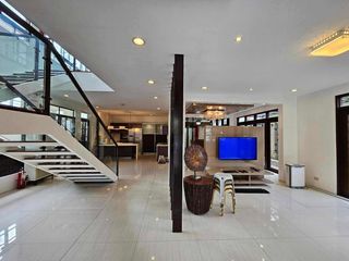 Casals Village 4BR 315sqm Home Gym Office Parking Maids Mabolo