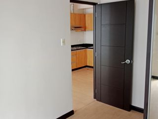 The Grand Hamptons Tower 2- 1 bedroom with parking or sale- FIRE SALE